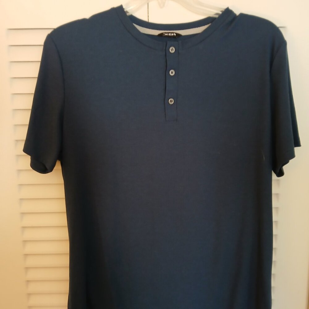 Mens JMIERR Brand Navy Blue,  3 button henley style shirt (Size L )
